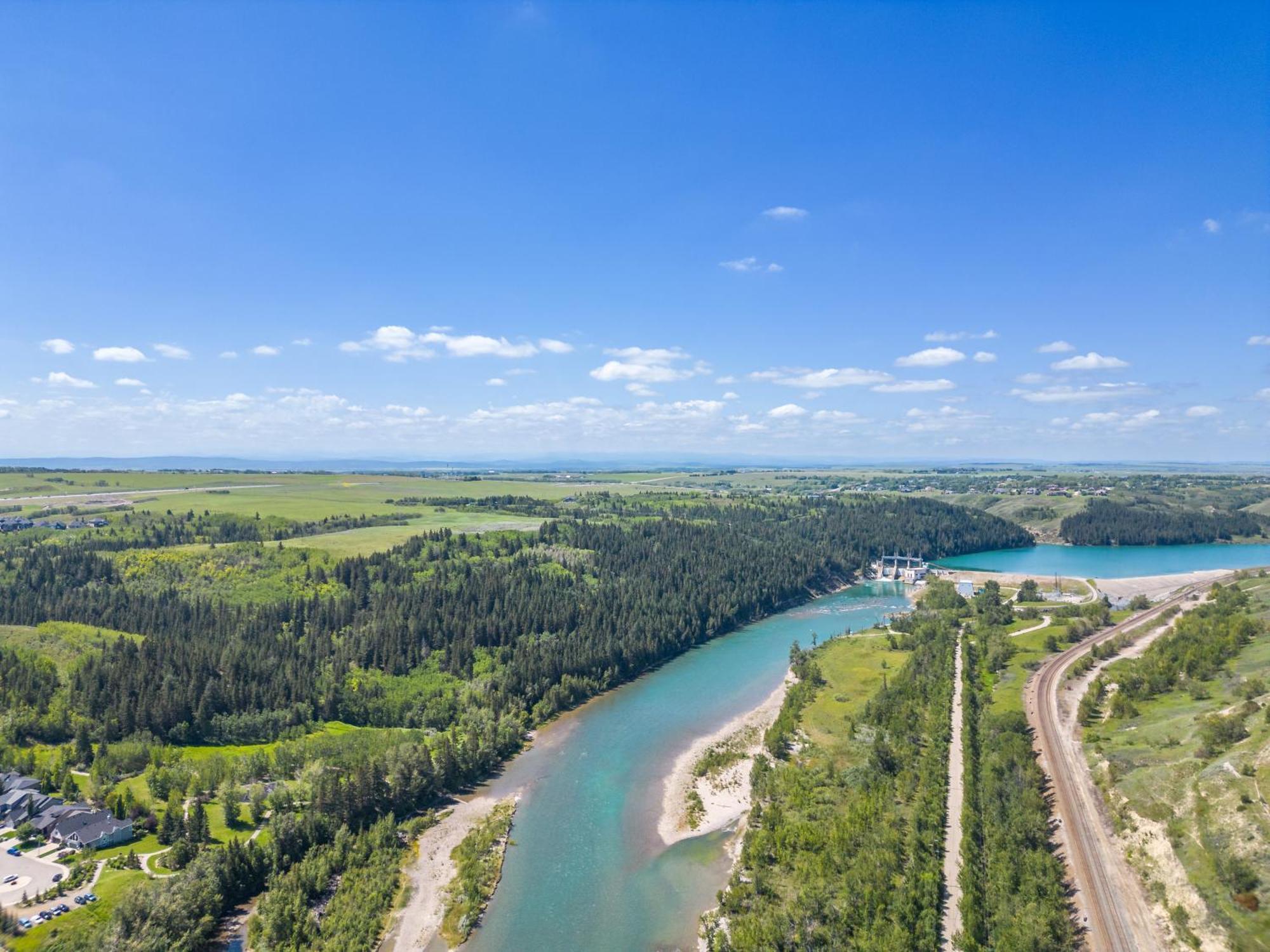 Cozy Rockland Park Unit+Parking Apartman YYC Kültér fotó