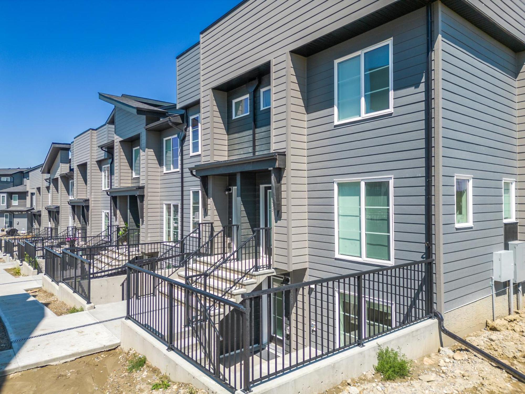 Cozy Rockland Park Unit+Parking Apartman YYC Kültér fotó
